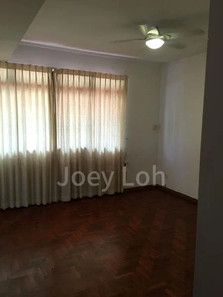 4 Bed Terraced House (Landed) for Rent in  Concorde Hotel And Shopping Mall - Image 13