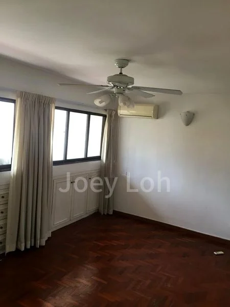 4 Bed Terraced House (Landed) for Rent in  Concorde Hotel And Shopping Mall - Image 7