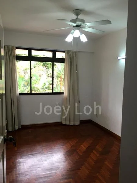 4 Bed Terraced House (Landed) for Rent in  Concorde Hotel And Shopping Mall - Image 12