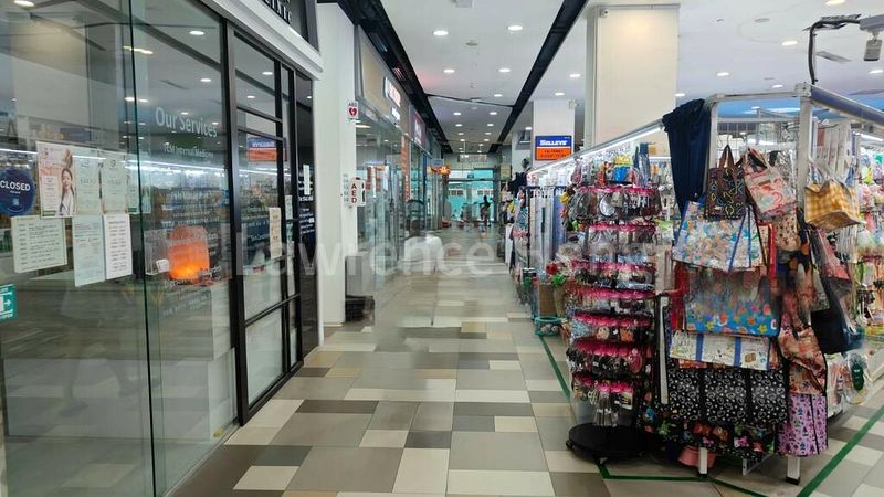 Shop / Shophouse for Rent: Junction Nine - Image 4