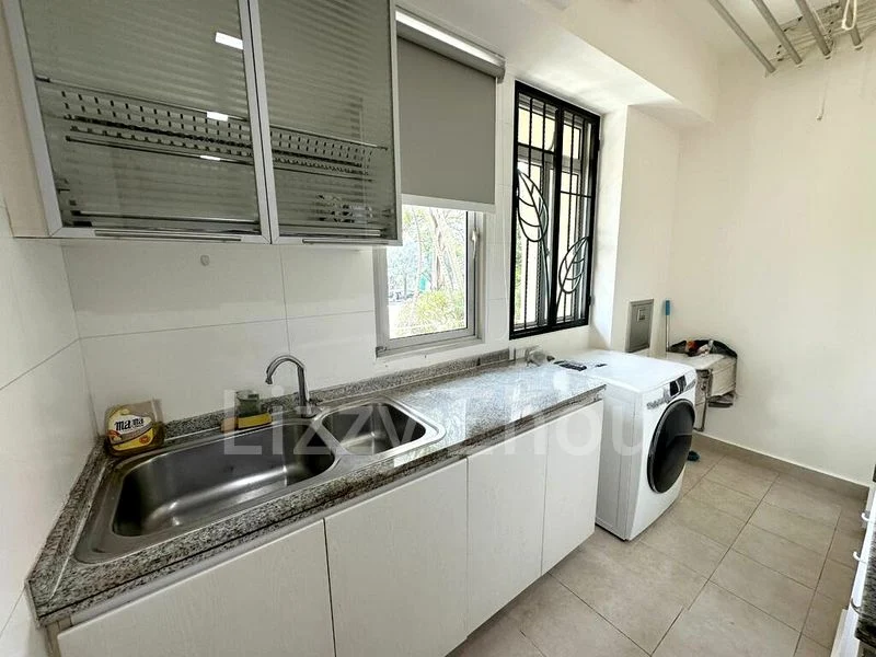 2 Bed Condo for Rent in  The Sensoria - Image 7