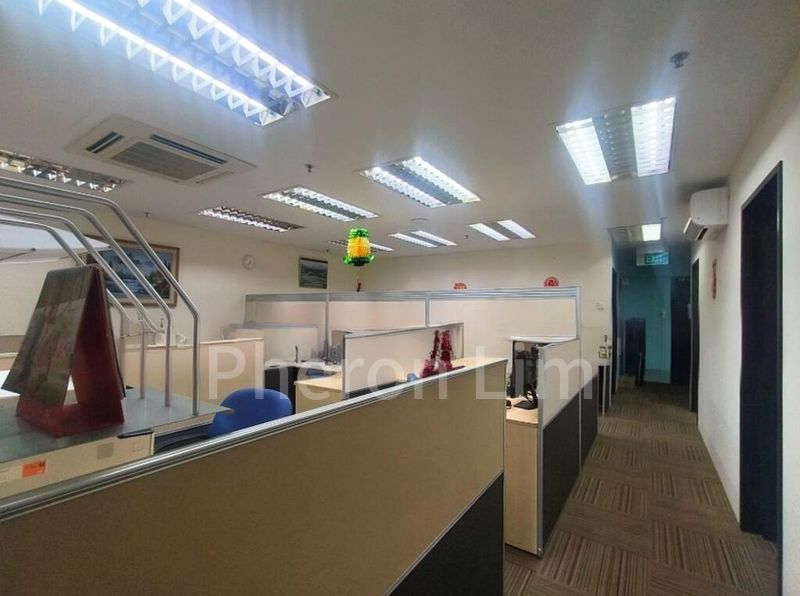 Light Industrial (B1) for Rent: Vertex - 1, 2 & 3 Bed Shops at 123 Main Street Complex - Image 5