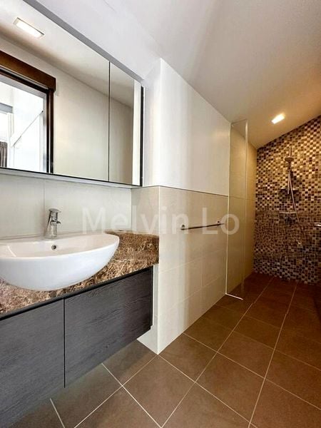 5 Bed Cluster House (Landed) for Rent in  Radiance @ Bukit Timah - Image 11