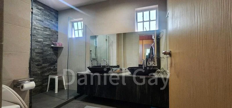 4 Bed Corner Terrace (Landed) for Sale in  Seletar Garden - Image 1