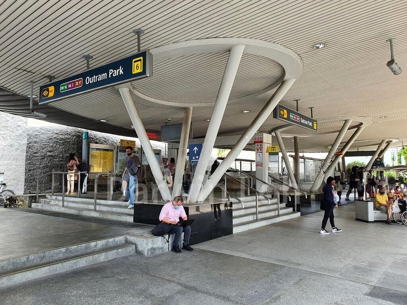 Common Room (HDB) for Rent in  2 Everton Park - Image 1