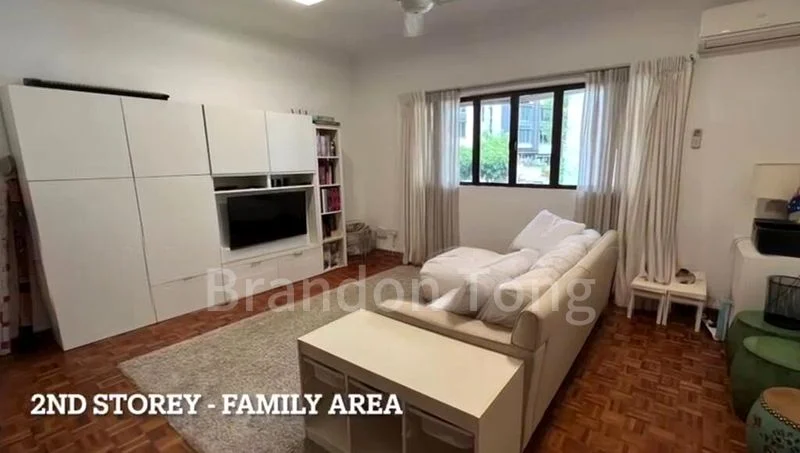 4 Bed Semi-Detached House (Landed) for Rent in  Regent Villas - Image 6