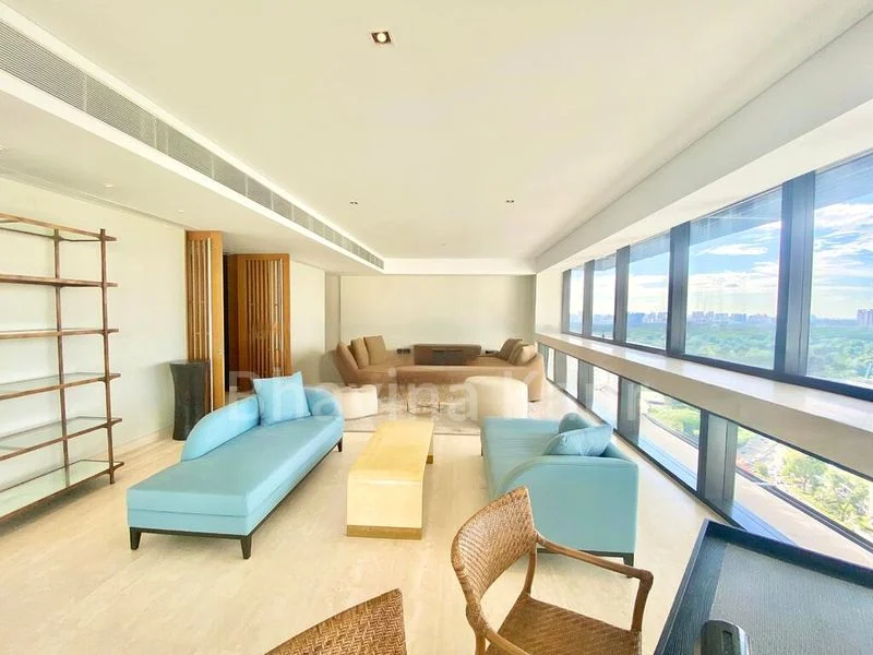 4 Bed Condo for Rent in  Hana - Image 1