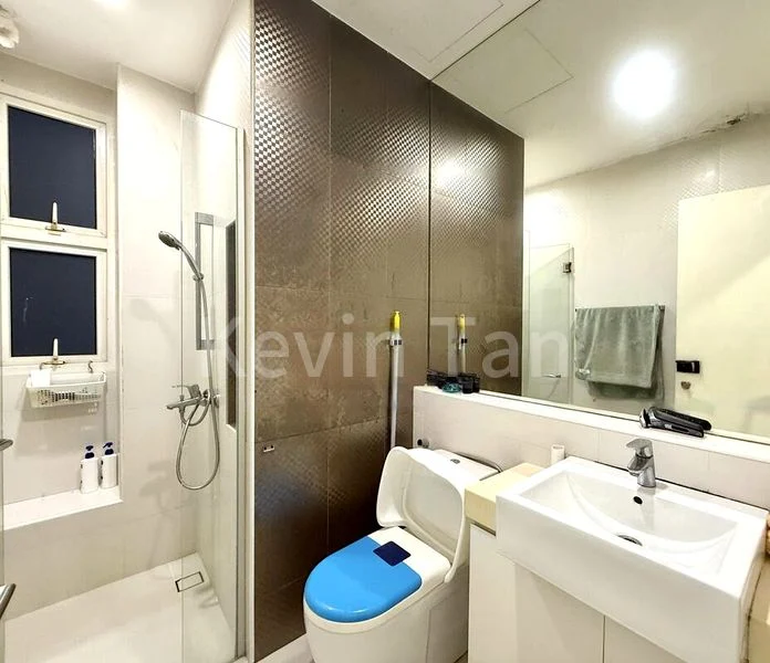 3 Bed Condo for Sale in Nuovo - Image 3
