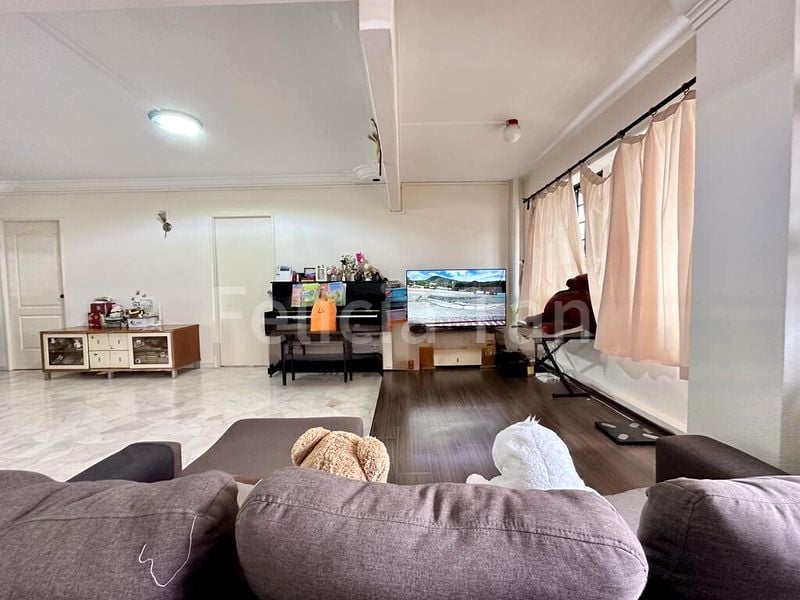 5 Room (5I) HDB for Sale in  491H Tampines Street 45 - Image 3