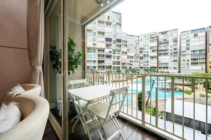 4 Bed Executive Condo for Sale in  Watercolours - Image 4