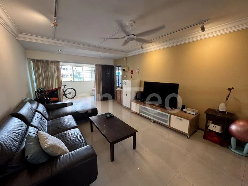 5 Room (5A) HDB for Sale in 912 Tampines Street 91 - Image 2