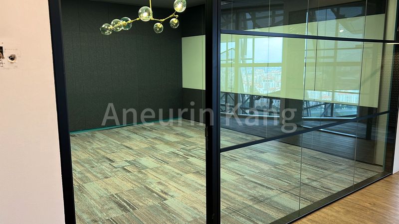 Office for Rent in  Centennial Tower - Image 3