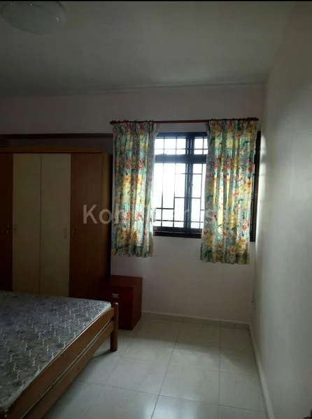 4 Room (4A) HDB for Rent in  183D Rivervale Crescent - Image 6