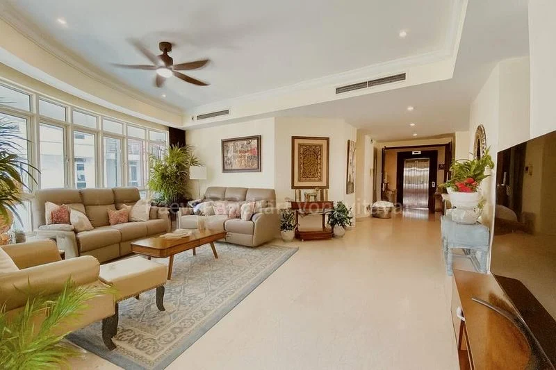 4 Bed Condo for Rent in  Holt Residences - Image 19