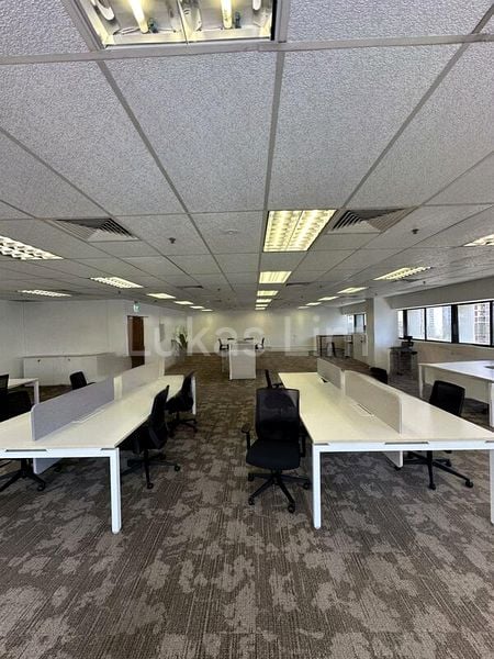 Office for Sale: Fortune Centre - Image 5