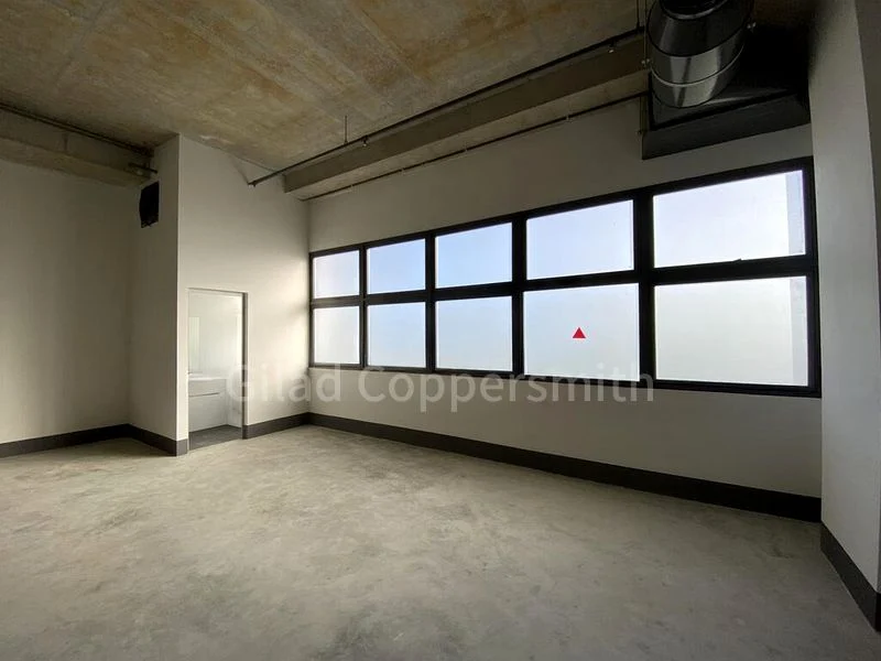 Light Industrial (B1) for Rent: Nordcom II - Image 1