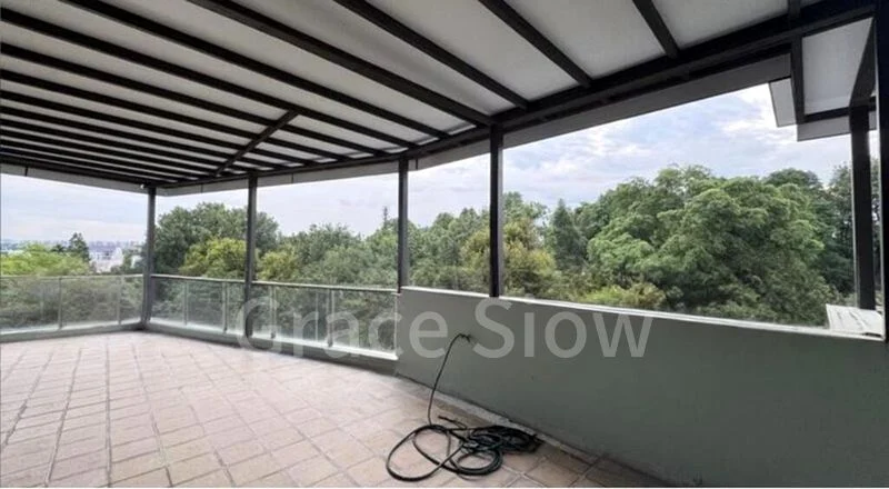 7 Bed Semi-Detached House (Landed) for Sale in  Watercove - Image 1