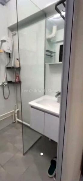 Room (HDB) for Rent in 208 Petir Road - Image 2