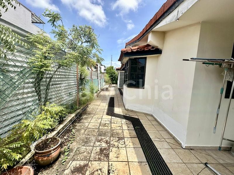4 Bed Semi-Detached House (Landed) for Sale in  Seletar Hills Estate - Image 6
