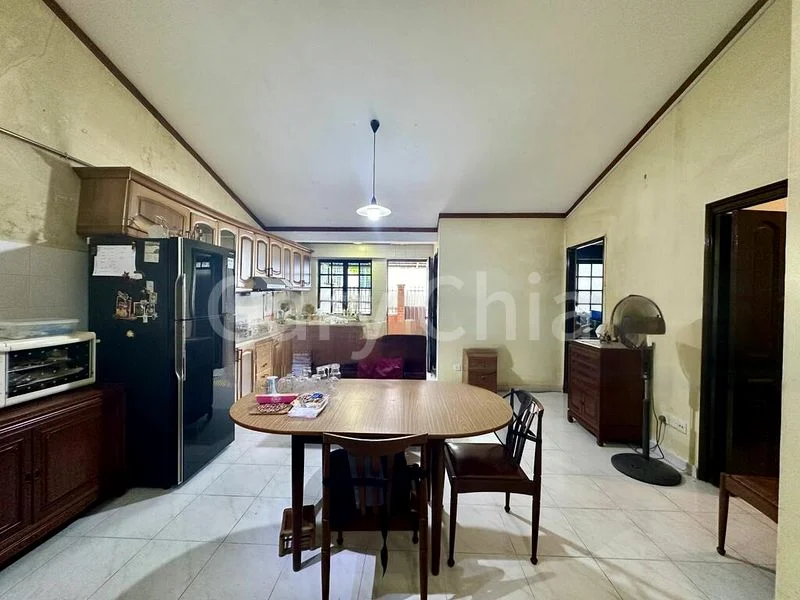 4 Bed Semi-Detached House (Landed) for Sale in  Seletar Hills Estate - Image 4