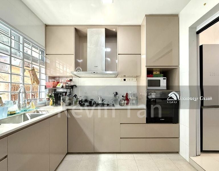 3 Bed Terraced House (Landed) for Sale in Thomson Garden Estate - Image 10