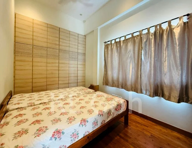 7 Bed Corner Terrace (Landed) for Sale in  Thomson Ridge - Image 3