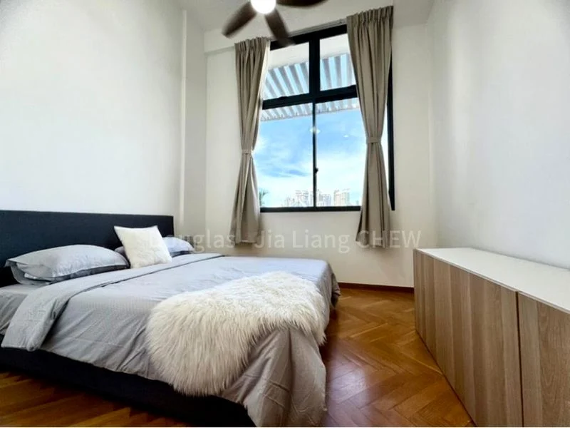 Common Room (Condo) for Rent in  38 Jervois - Image 3