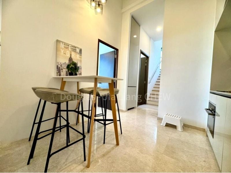 Common Room (Condo) for Rent in  38 Jervois - Image 2