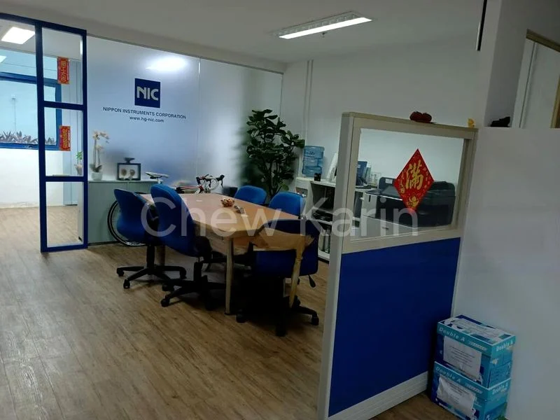 Light Industrial (B1) for Rent: Heng Loong Building - Image 6