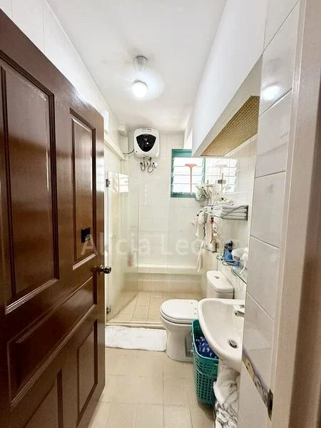 Common Room (HDB) for Rent in  688A Woodlands Drive 75 - Image 3