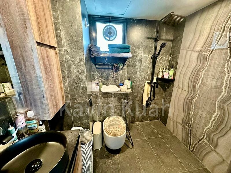 4 Room (4A) HDB for Sale in  1 Cantonment Road - Image 2