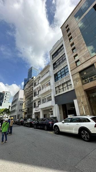 Office for Sale: 17 Hongkong Street - Image 8