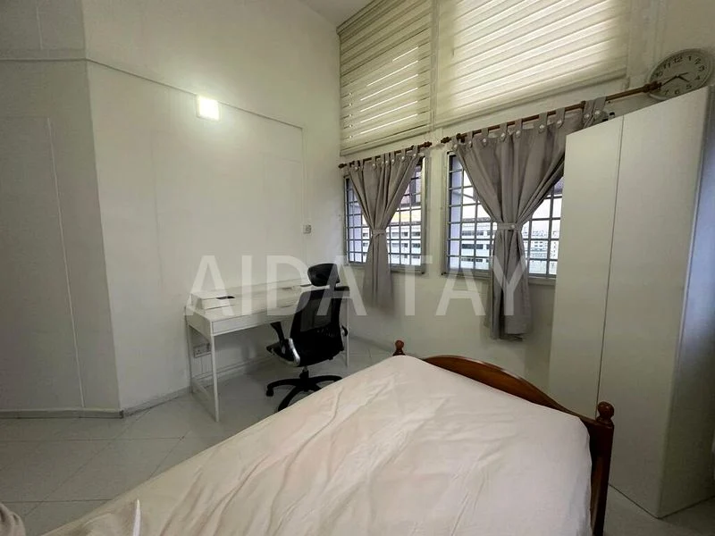 Common Room (HDB) for Rent in  710 Jurong West Street 71 - Image 2