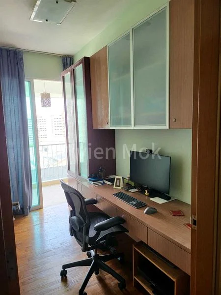 3 Bed Condo for Rent in  The Jade - Image 9