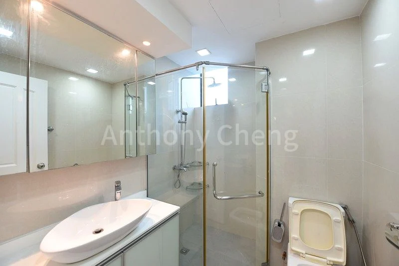 5 Bed Condo for Rent in  Spring Grove - Image 12