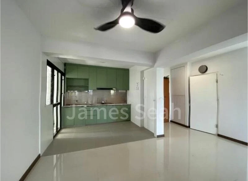 Master Room (HDB) for Rent in  West Coast Crescent - Image 3