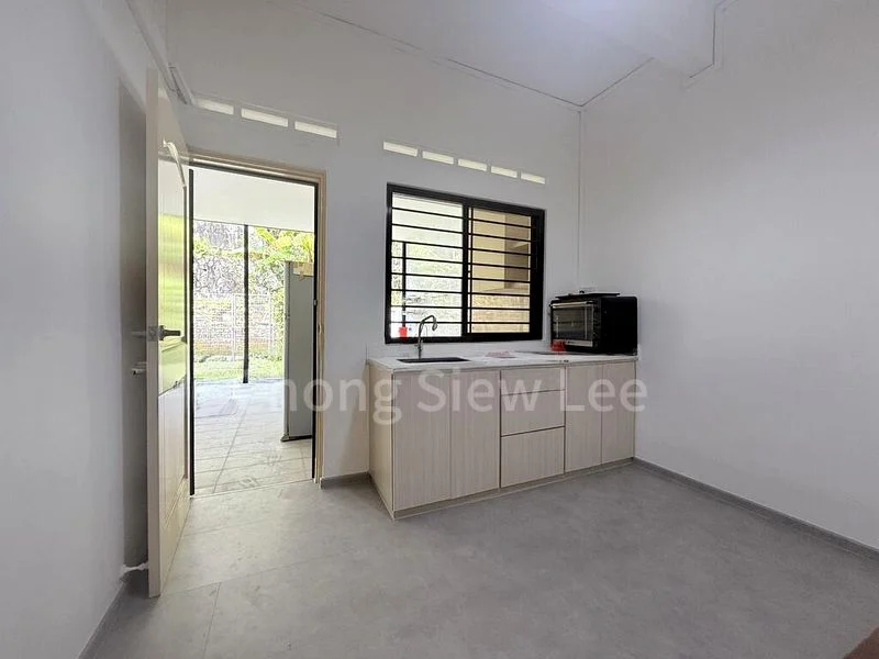 3 Bed Terraced House (Landed) for Rent in  Hillview Garden Estate - Image 9