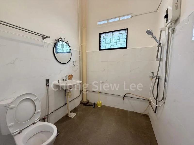 3 Bed Terraced House (Landed) for Rent in  Hillview Garden Estate - Image 12