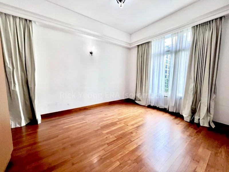 3 Bed Condo for Rent in The Balmoral Spring - Image 5