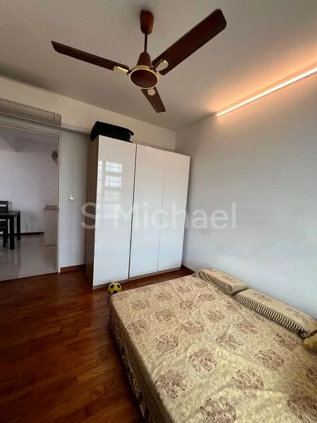 5 Room (5I) HDB for Sale in 40A Margaret Drive - Image 3