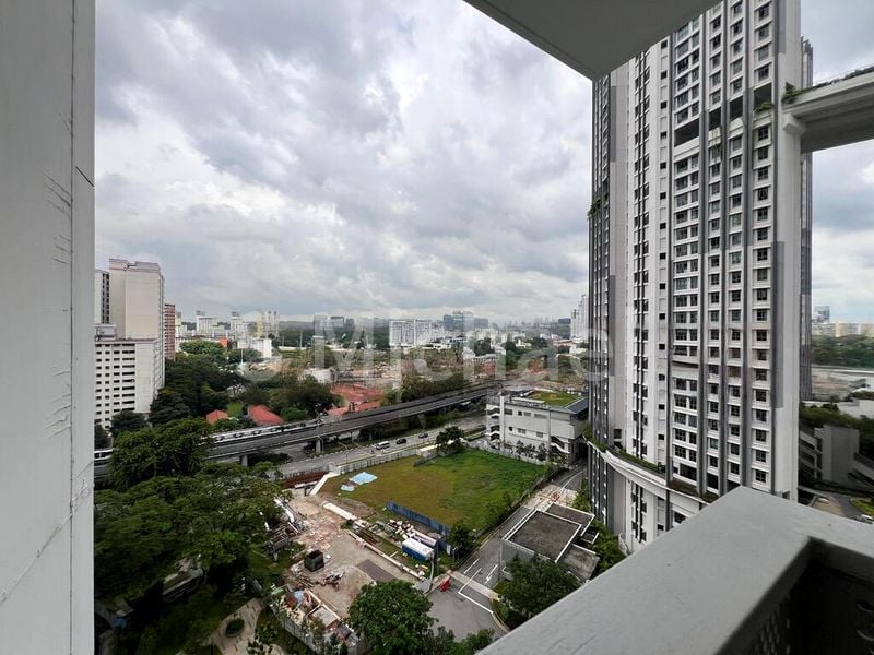 5 Room (5I) HDB for Sale in 40A Margaret Drive - Image 11