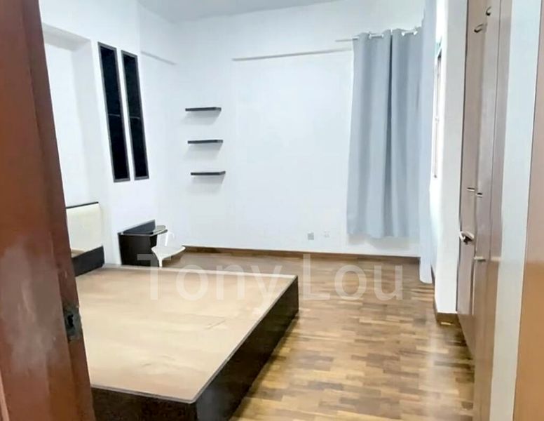 5 Bed Condo for Rent in  Summerdale - Image 6