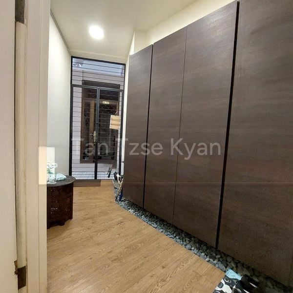 2 Bed Condo for Sale in  Bayshore Park - Image 6