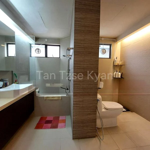 2 Bed Condo for Sale in  Bayshore Park - Image 13