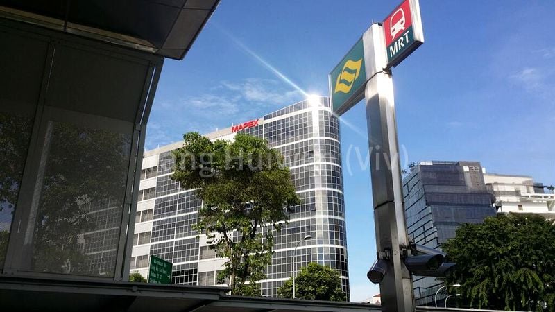 Light Industrial (B1) for Sale: Mapex Unit, 1,500 Sq Ft, on St. Andrews Road, Hull - Image 3