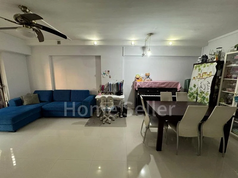 4 Room (4A) HDB for Sale in 638 Choa Chu Kang Street 64 - Image 2