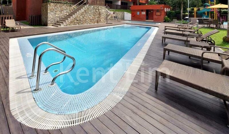 2 Bed Condo for Rent in  134 Watten Estate - Image 2