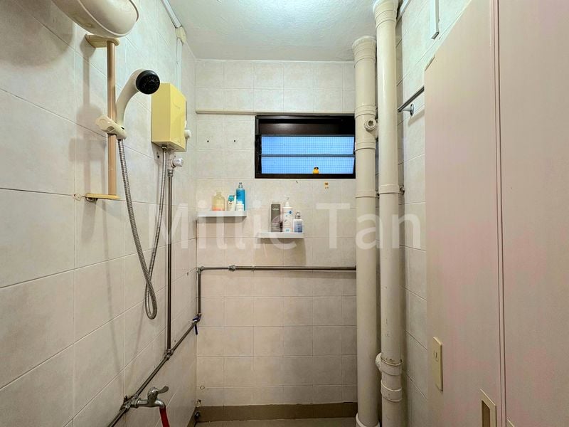 3 Room (3I) HDB for Sale in 26 Toa Payoh East - Image 6