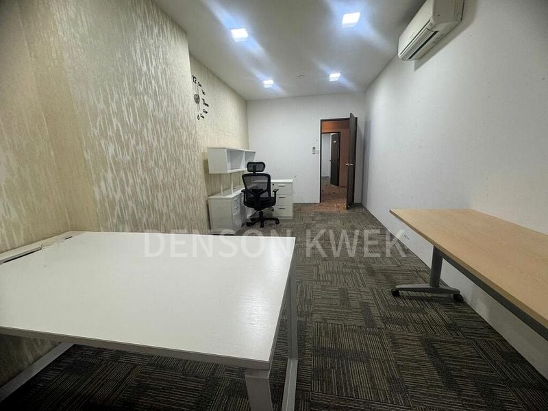 Light Industrial (B1) for Rent: Woodlands Horizon - Image 2