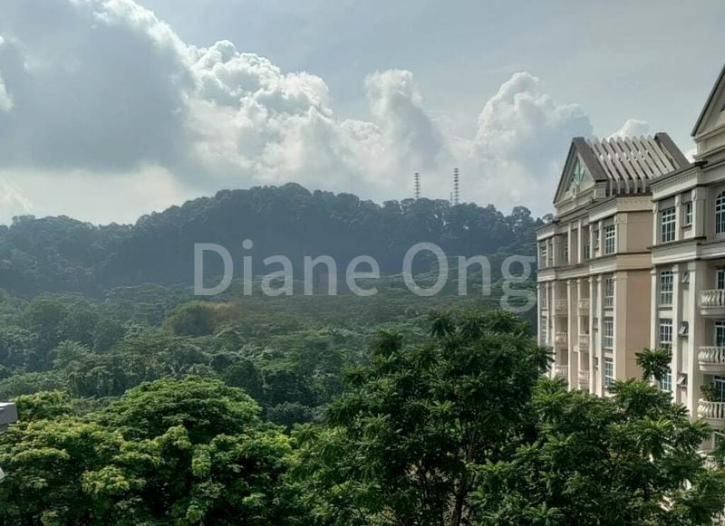 5 Bed Condo for Rent in  Parc Palais - Image 4